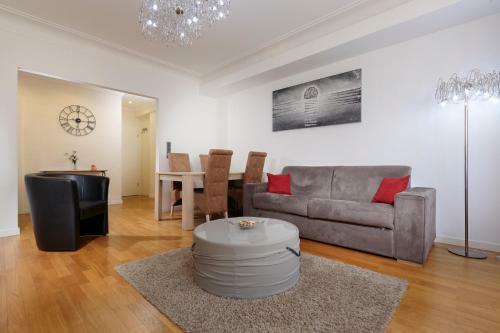 The Queen Luxury Apartments - Villa Carlotta