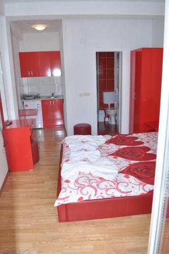 Sadi Apartments