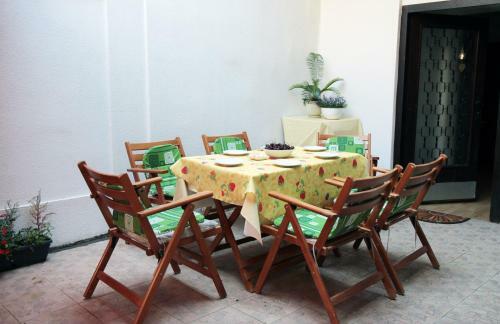 Apartment Tilevi