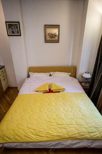 Apartment Tilevi