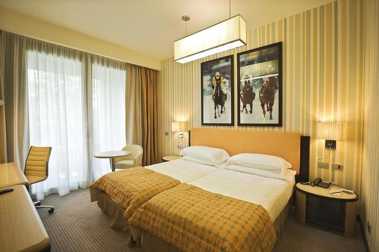 Atahotel Varese