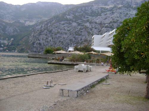 Apartments Popovic-risan