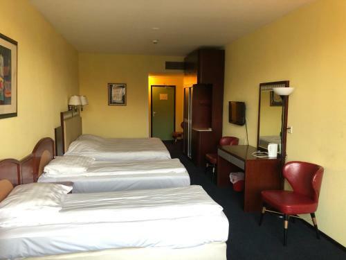 New Ocean Paradise Hotel