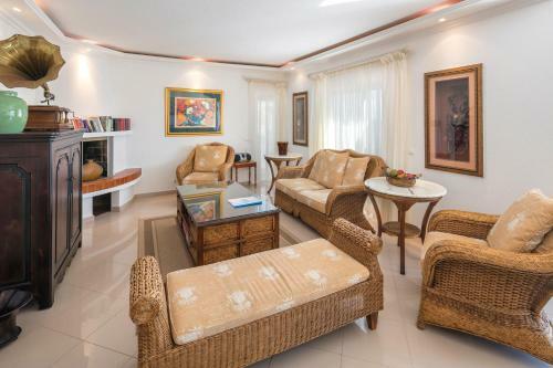 Maio Apartment