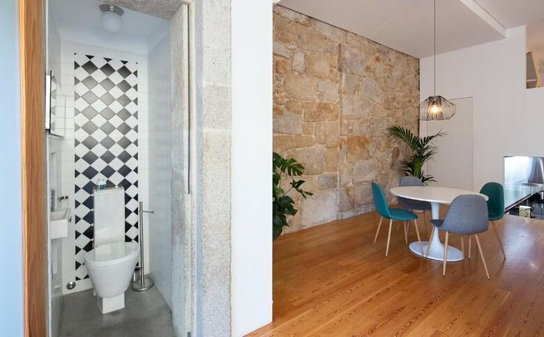 Hostal La Maison Pinheiro Guest House