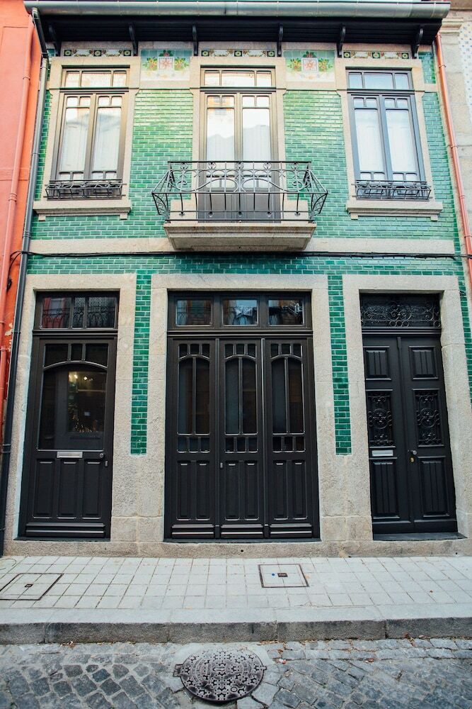 Hostal La Maison Pinheiro Guest House