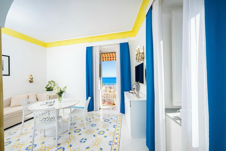 Hotel Villa Flavio Gioia