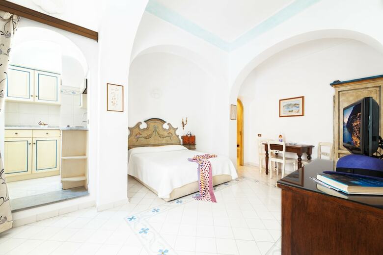 Hotel Villa Flavio Gioia