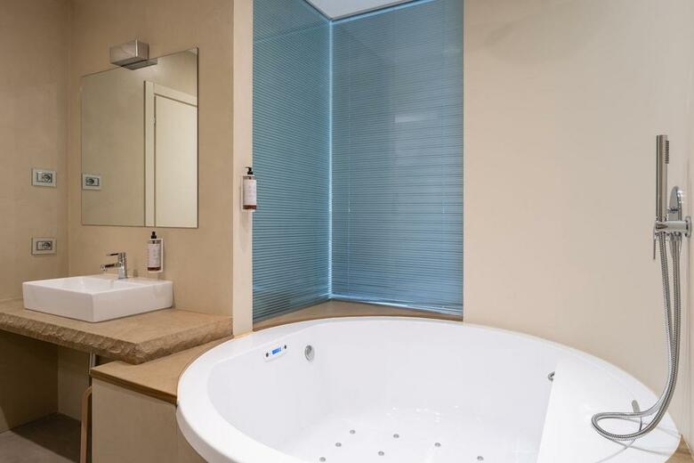 The Ziba Hotel & Spa
