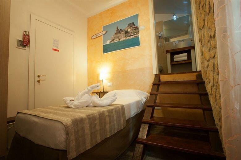 Hotel Crismar
