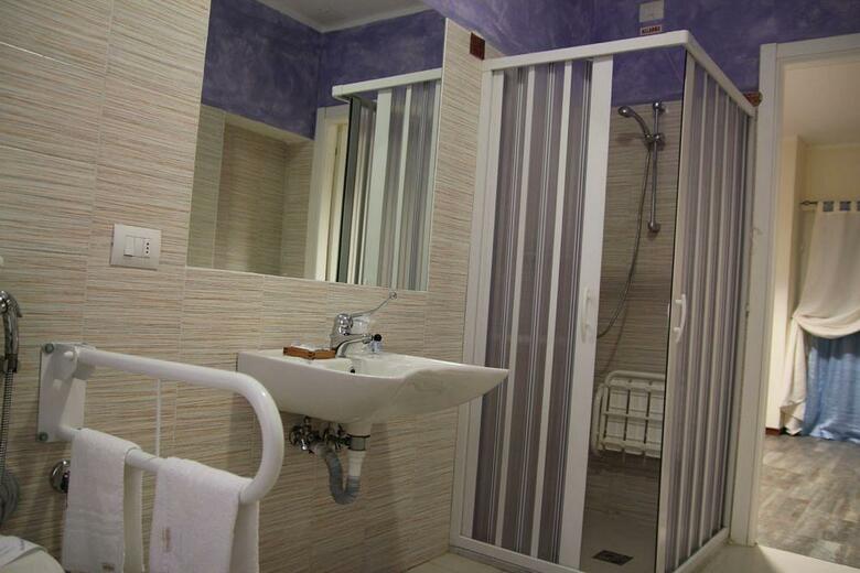 Hotel Crismar