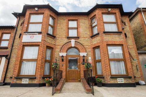 Hostal Rosalee Hotel