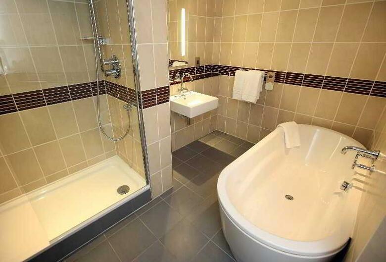 Mercure Exeter Southgate Hotel
