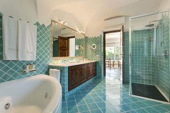 Hotel La Rocca Resort & Spa
