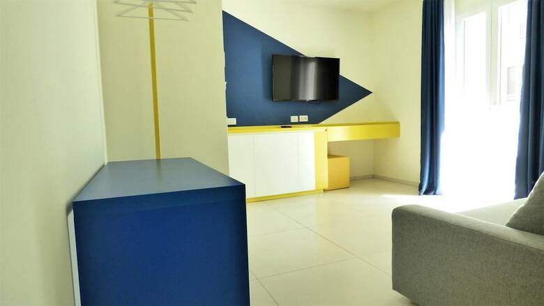 Hotel Trevi