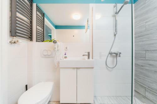 K12 Apartments