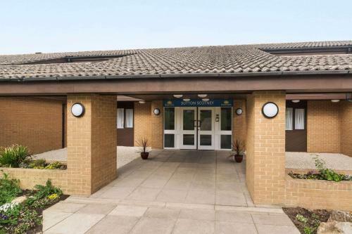 Hotel Days Inn Sutton Scotney South