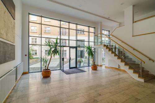 Alfred St Apartment