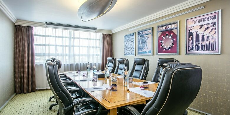 Hotel Crowne Plaza Liverpool - John Lennon Airport