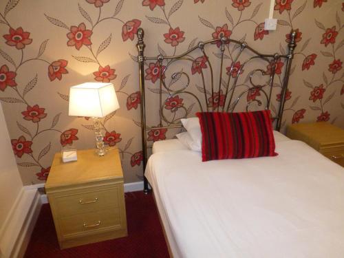 Maes Manor Country Hotel