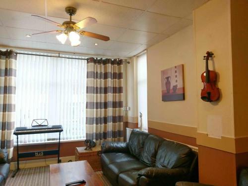 Bed & Breakfast Ringbane House