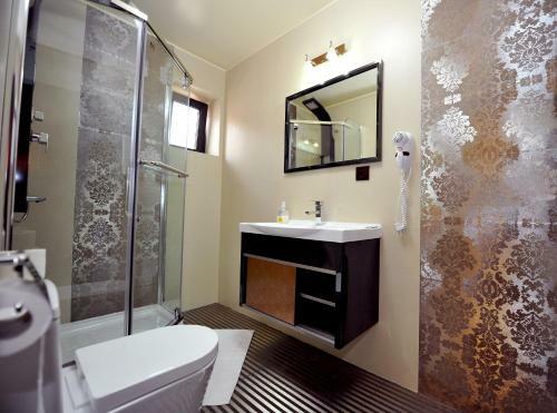 Hostal Pensiunea Ellemar