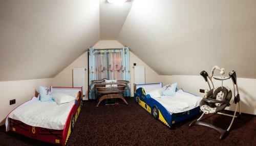 Hostal Pensiunea Ellemar