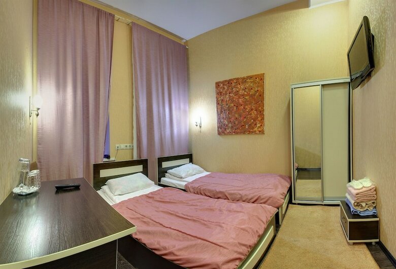 Hotel Ra Nevsky 102