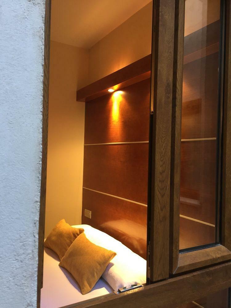 Hotel Puerta De Las Granadas