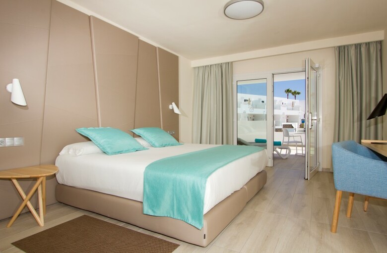 Hotel Aqua Suites