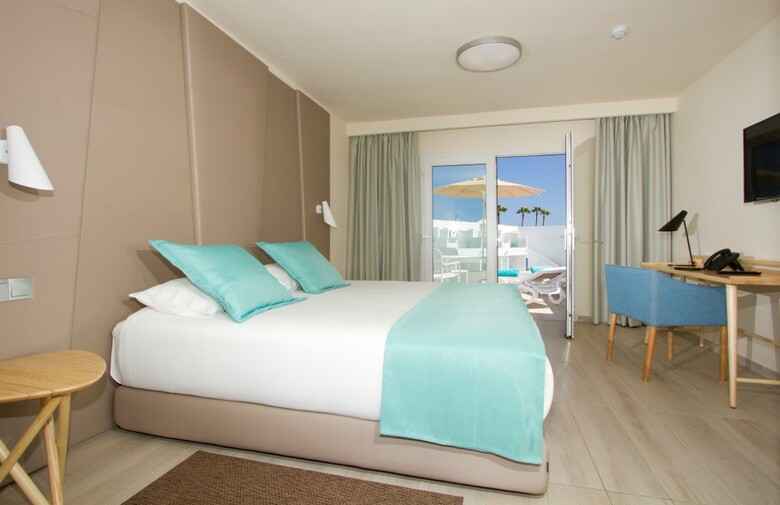 Hotel Aqua Suites