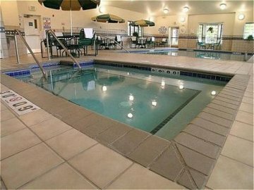 Hotel Staybridge Suites