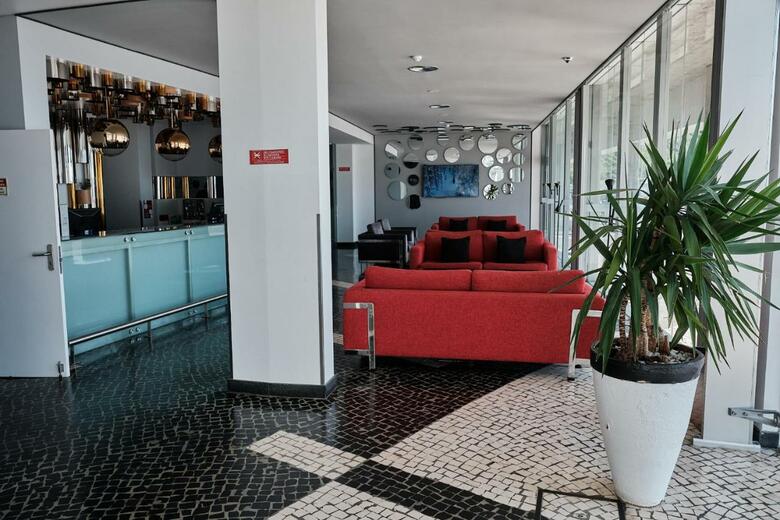 Hotel Apt. Praia Marina