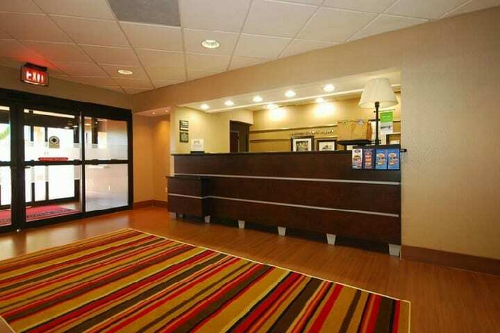 Hotel Hampton Inn Fort Myers Airport