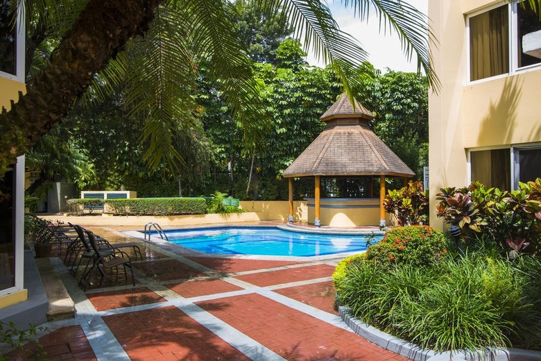 Apartotel & Suites Villas Del Rio