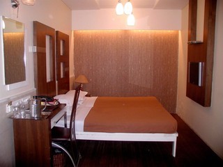 Hotel Supreme (est�ndar)