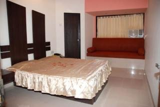 Hotel Supreme (est�ndar)