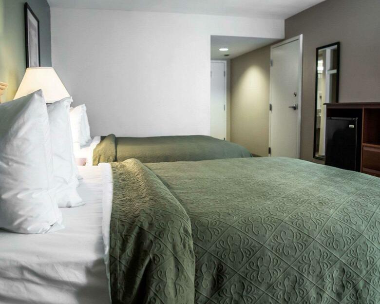 Hotel Quality Inn & Suites