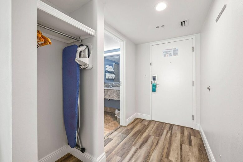 Hotel Quality Inn & Suites
