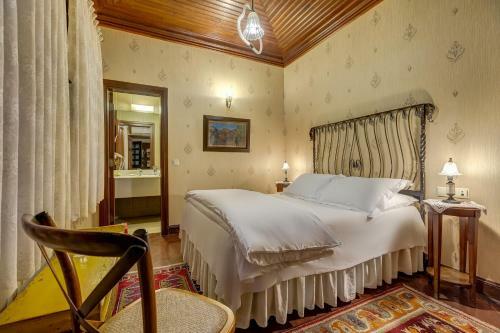 Kaucuk Hotel