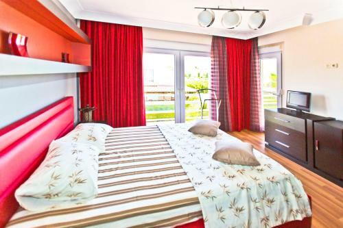 Paradise Town Villas-villa Premium