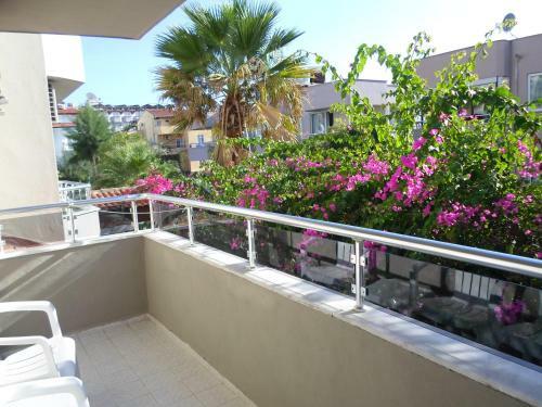 Myra Hotel