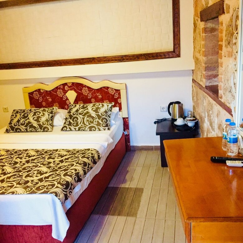 Blue Sea Garden Family Hotel