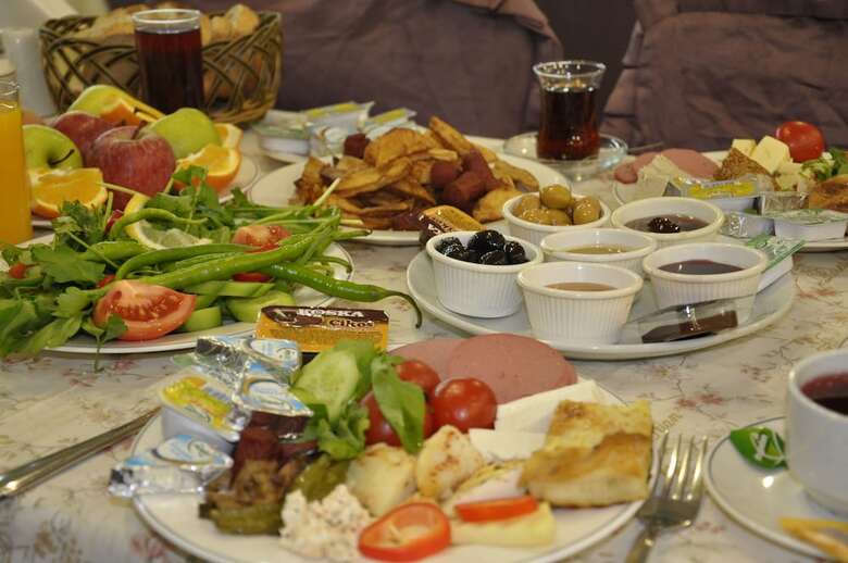 Kayalar Hotel