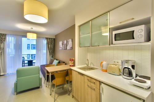 Novella Apart Hotel