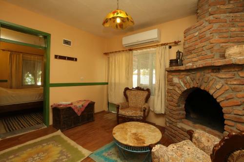 Bed & Breakfast Wisteria Guest House