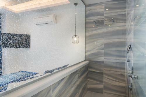 Nur Beach Hotel