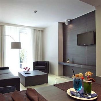 Yoda Hotel Horizon