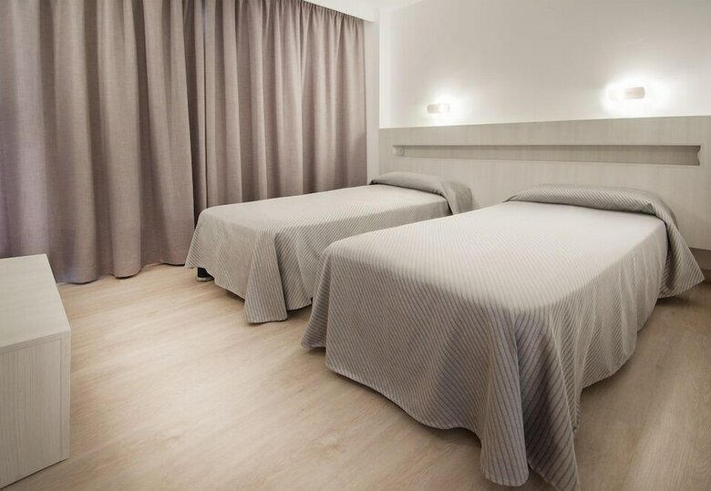 Apartamentos Sol Y Vera