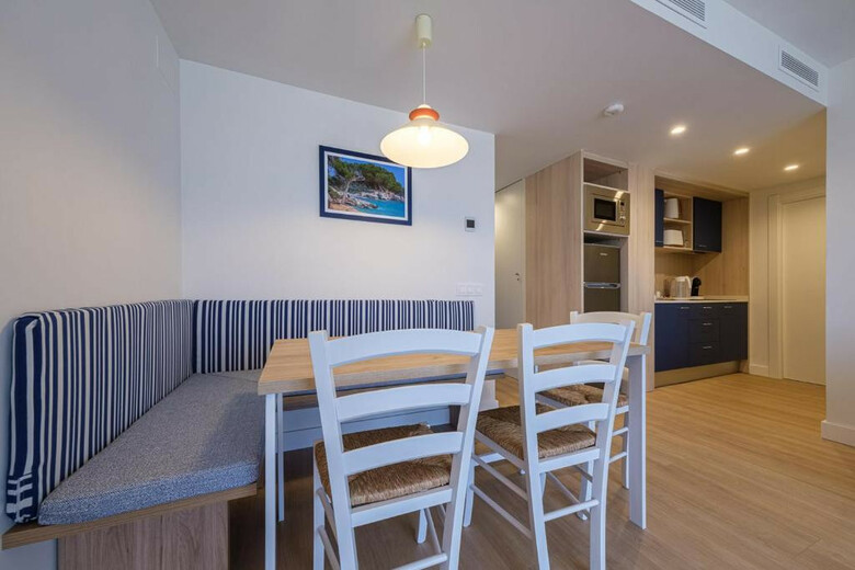 �ncora Salou La Siesta Apartments